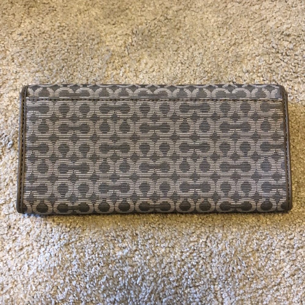 Coach Wallet - Picture 2 of 4